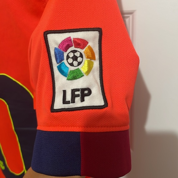 Authentic #10 Messi 2014/2015 away jersey in good condition! - Picture 3 of 12